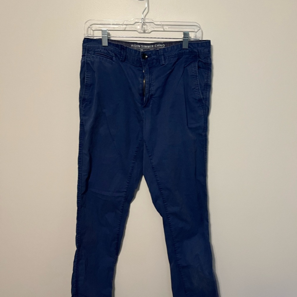 31x34 Men's Blue Pattern Chinos